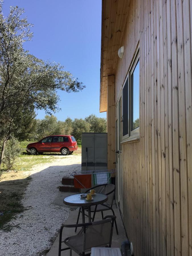 Pervolaris Cottages 1 Goudhi エクステリア 写真