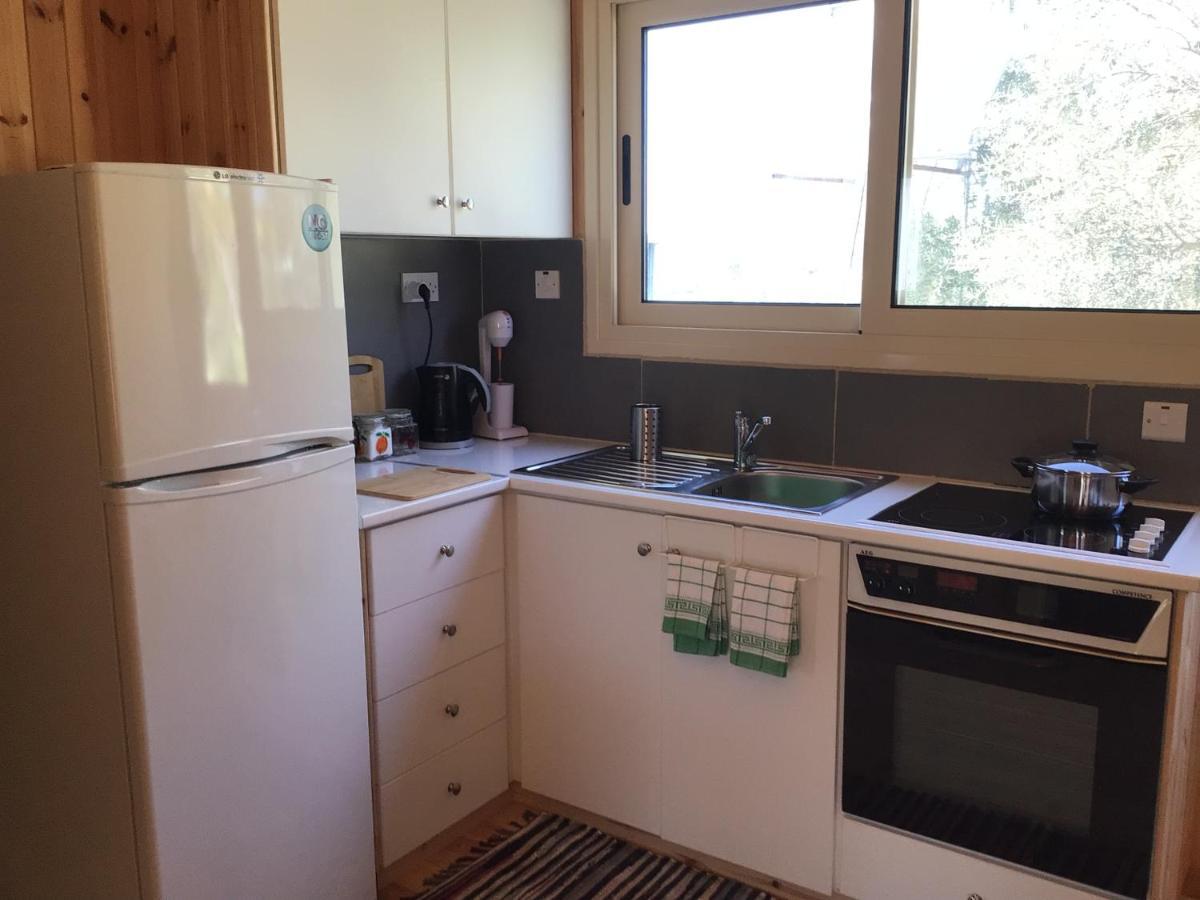 Pervolaris Cottages 1 Goudhi エクステリア 写真
